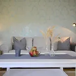 Daire Komfort-ferienwohnung Am Bodman-Ludwigshafen